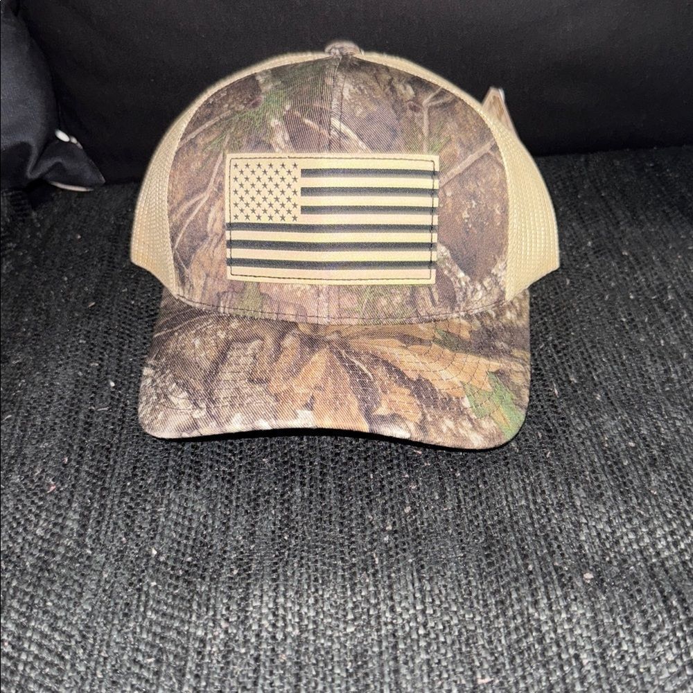 Real tree camouflage SnapBack hat brown green